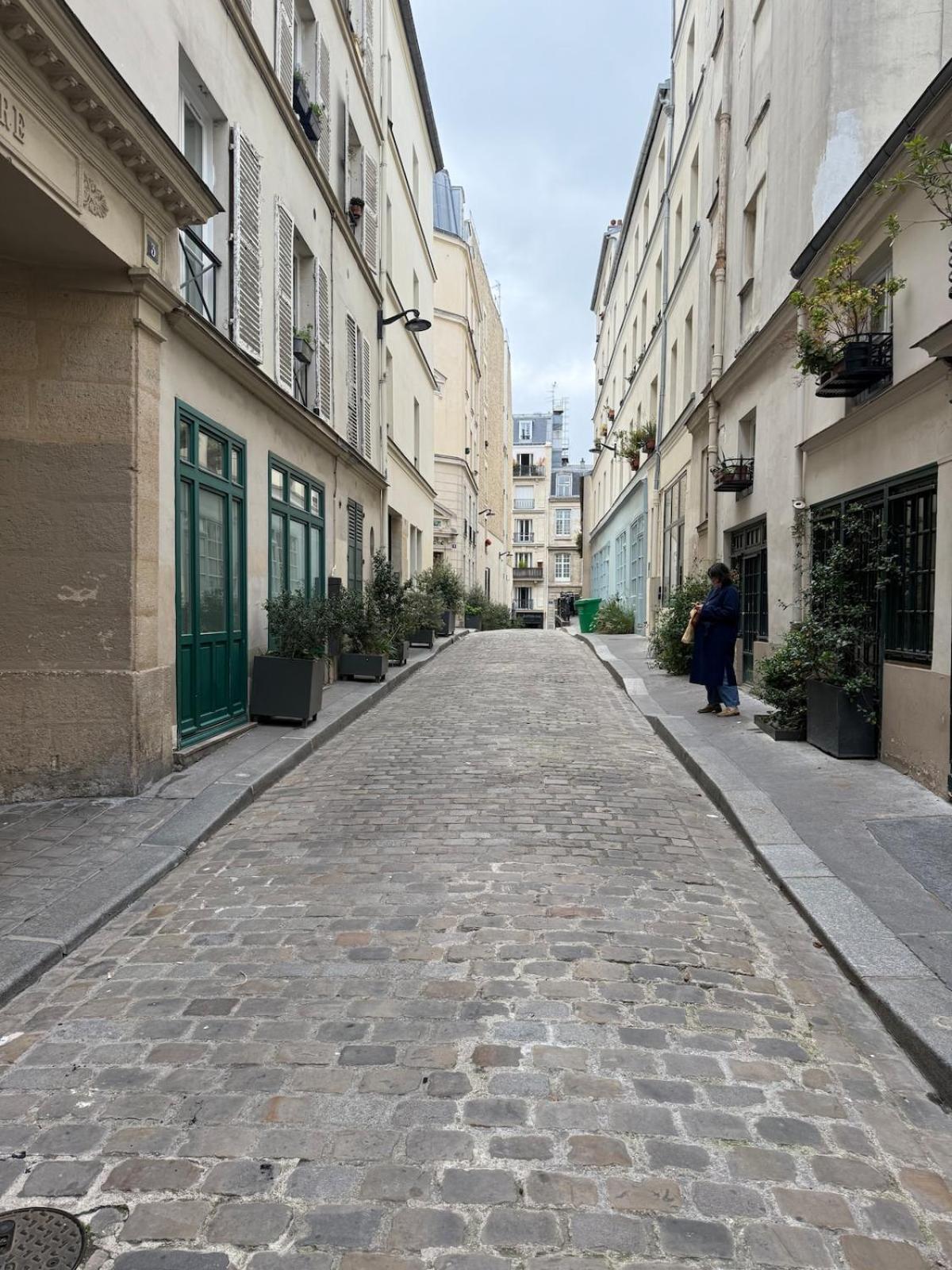 9 Parigi